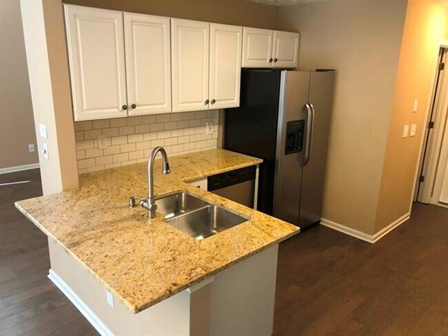 Building Photo - 3572 Avensong Village Cir