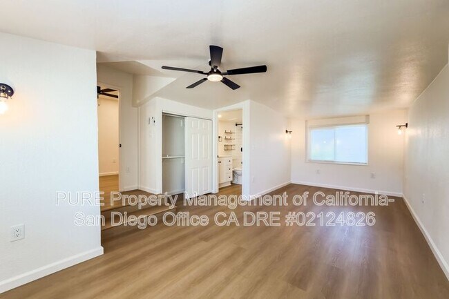 Building Photo - 1120 Florence St