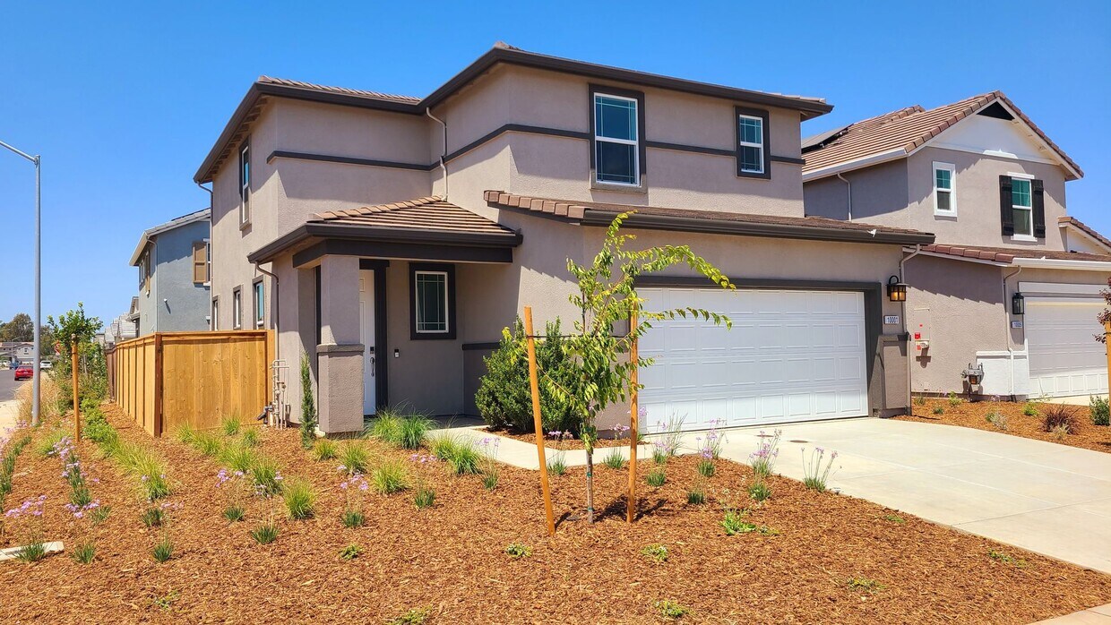 Foto principal - Beautiful Brand New Construction / Single ...
