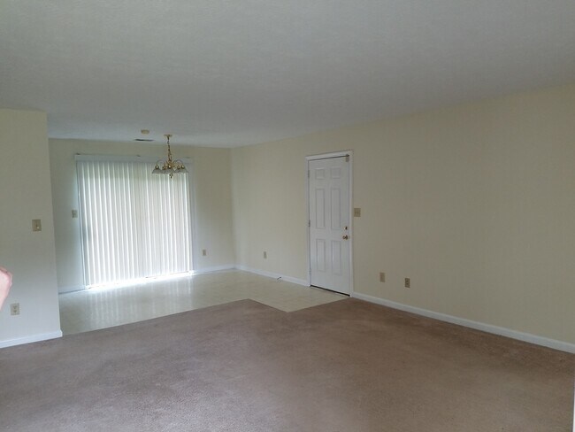 Foto del edificio - 203 Debbie Dr