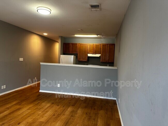 Foto del edificio - 10726 Mathom Landing