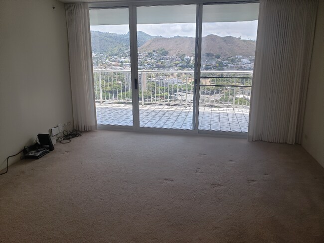 Foto del edificio - 1212 Nuuanu Ave