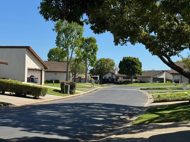 Foto del edificio - 1212 Jamie Loop