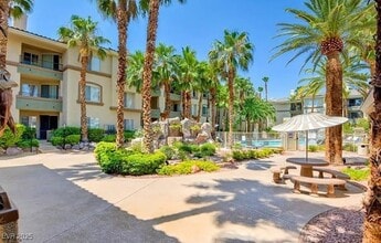 Building Photo - 7155 S Durango Dr