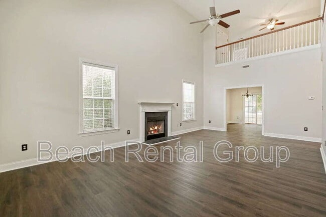Foto del edificio - 3540 Brampton Dr