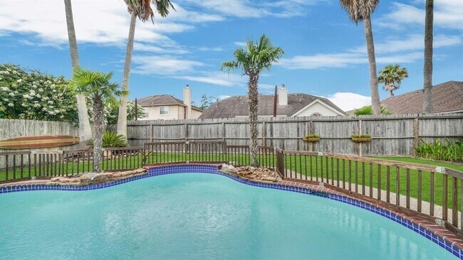 Foto del edificio - 19323 Pinewood Bluff Ln