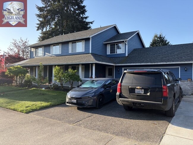 Building Photo - Ideal 4 bedroom home