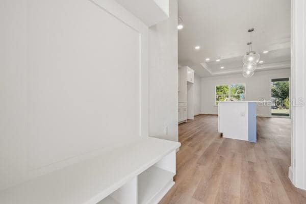 Building Photo - 6726 SW 10th Ln
