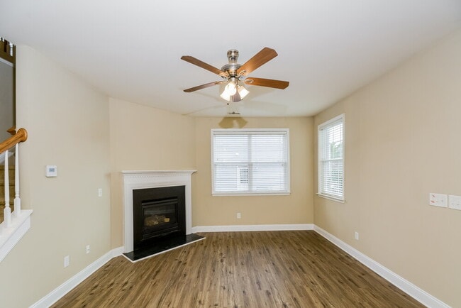 Building Photo - 674 Averasboro Dr