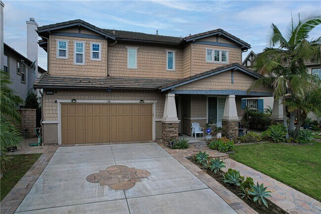 Building Photo - 2850 N Stone Pine Glen