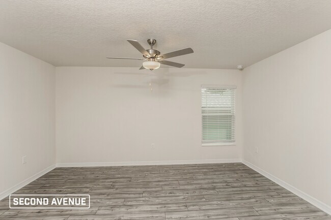 Foto del edificio - 521 Breakwater St SE