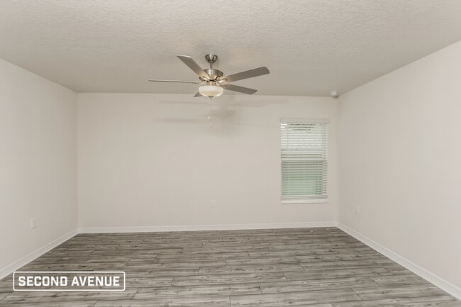 Building Photo - 921 Culpepper Ave SE