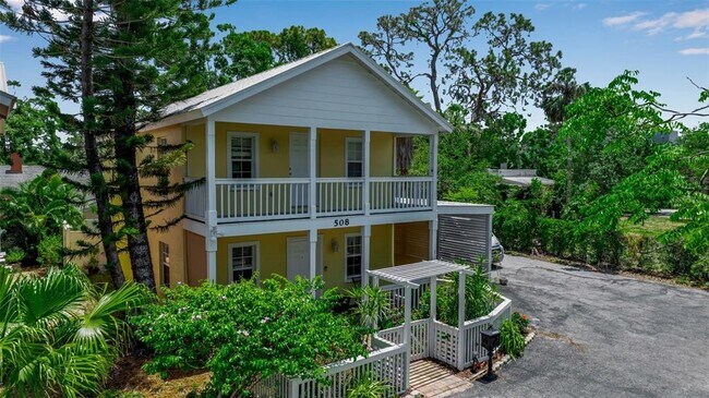 Foto del edificio - 508 Howard Ct