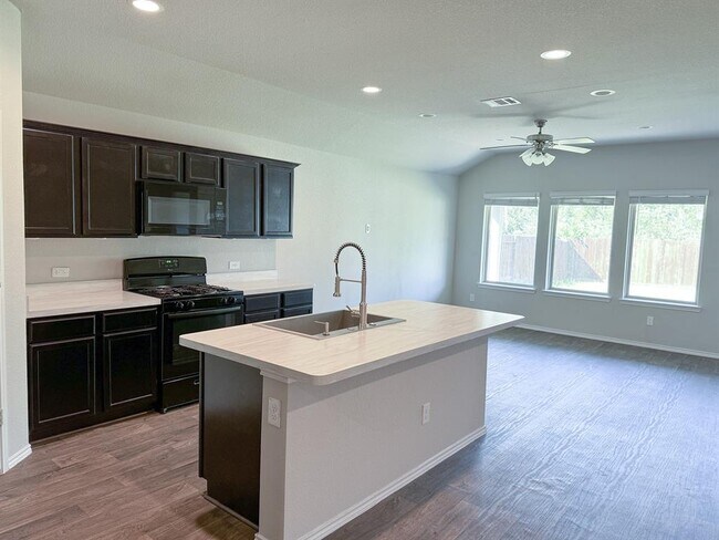 Building Photo - 12711 Landon Light Ln