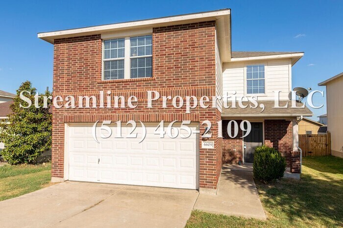 Foto principal - Beautiful 4 bedroom home in Del Valle!
