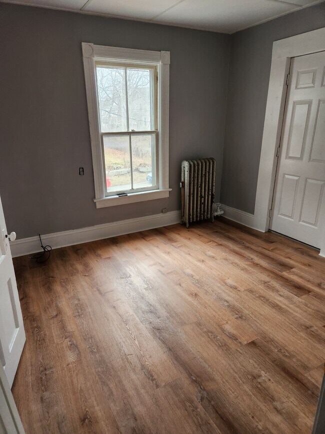 Bedroom - 14 Walker St
