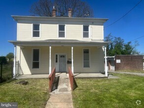 Building Photo - 3706 Old York Rd