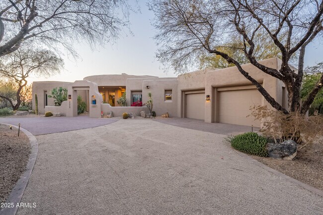 Building Photo - 34068 N 79th Way
