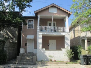 Building Photo - 1426-1430 Urania St