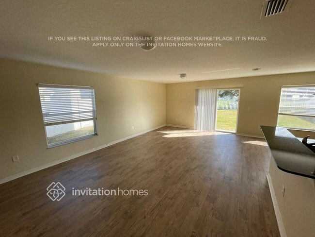 Building Photo - 3340 Cardinal Feather Dr