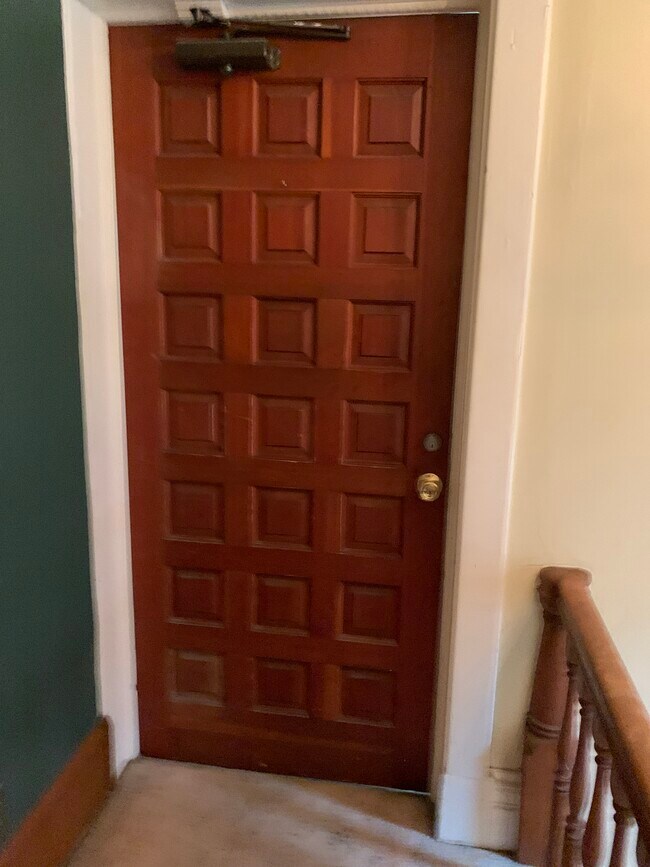 Outside entry door - 261 Summit Ave