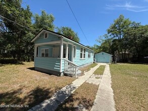 Building Photo - 2131 Thelma St