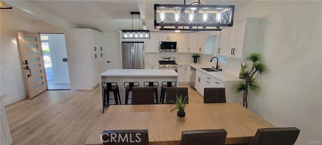 Building Photo - 821 N Mountain View Pl