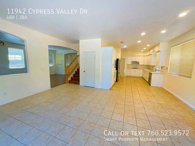 Foto del edificio - 11942 Cypress Valley Dr