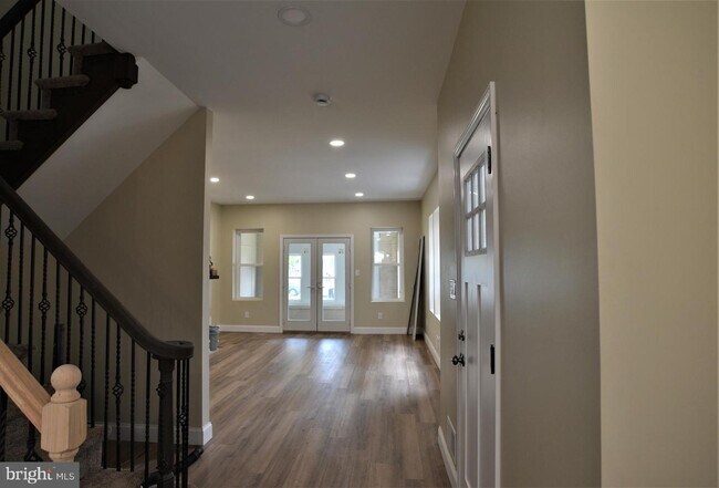 Foto del edificio - 746 Greenwood Ave