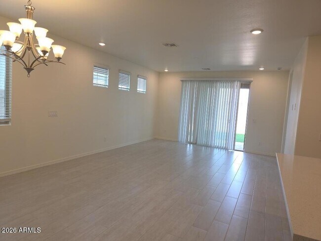 Foto del edificio - 17280 W Corrine Dr