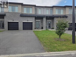 Building Photo - 71 Rallidale St