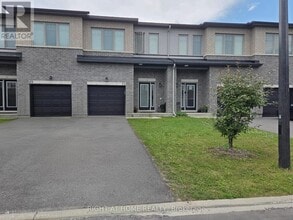 Building Photo - 71 Rallidale St