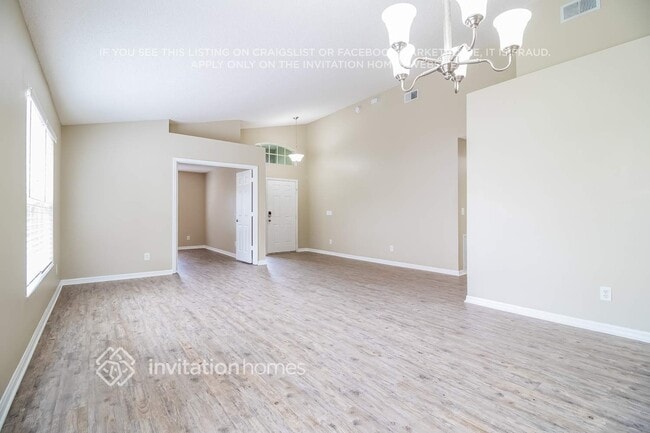 Building Photo - 3917 Shawn Cir