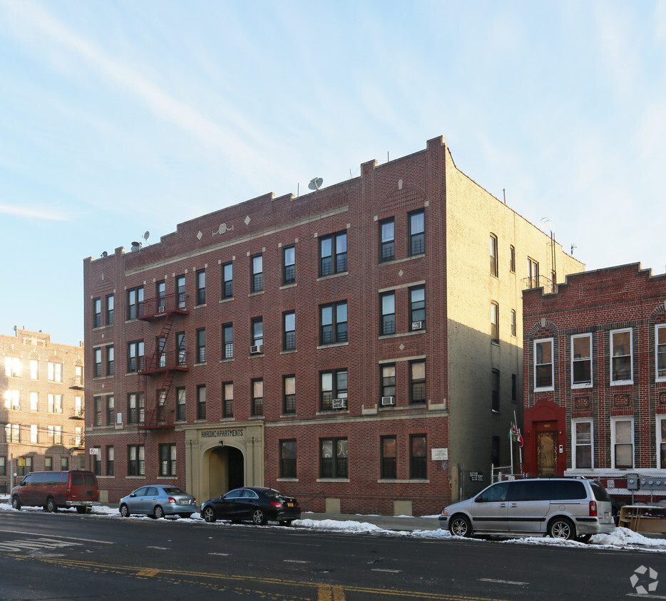 Primary Photo - Harding Apartments