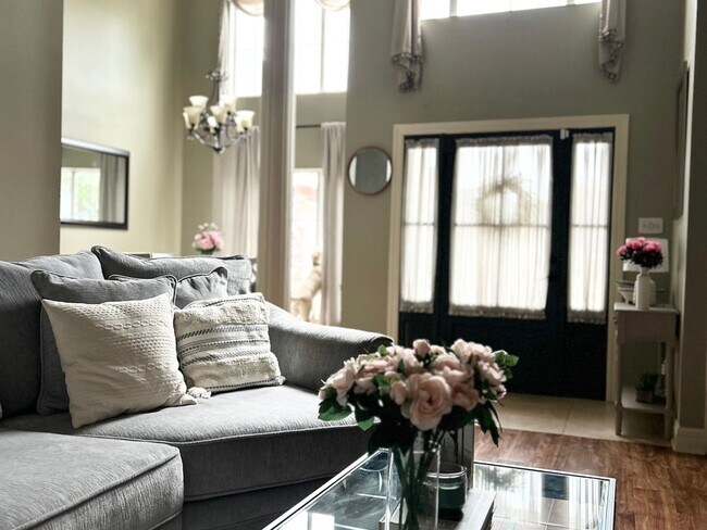 Foto del edificio - Beautiful 3 Bedroom Single Family Home in ...