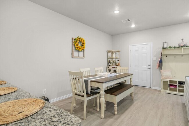 Building Photo - 12607 Taymouth Manor Dr