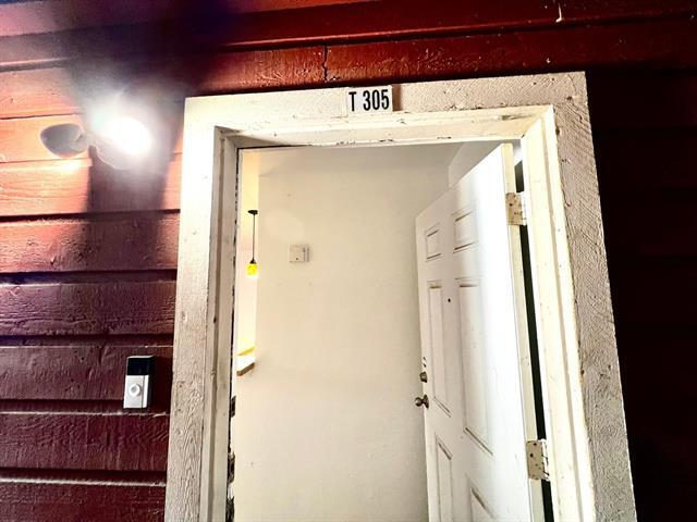 Foto del edificio - 9839 Walnut St