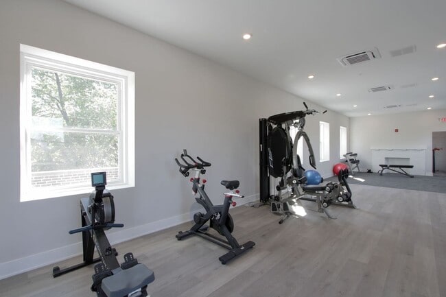 Interior Photo - The Allengrove