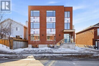 Building Photo - 184 Woodroffe Ave