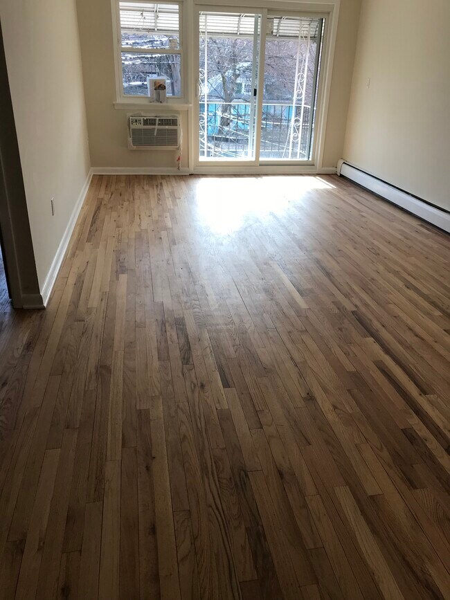 Living Room - 88-29 54th Ave