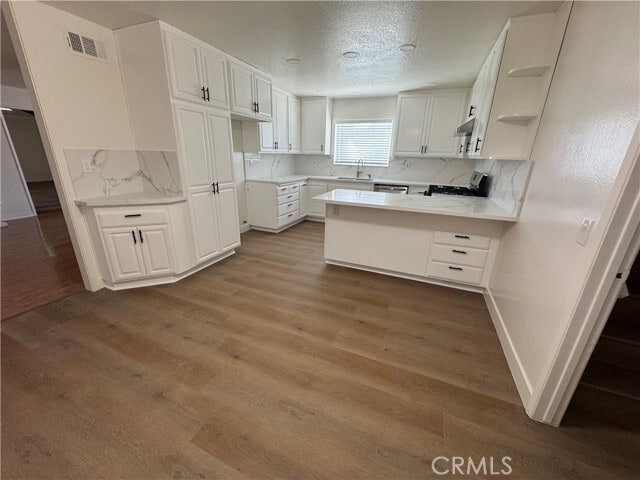 Foto del edificio - 16763 Daisy Ave