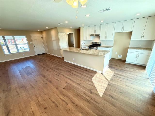 Foto del edificio - 4010 Hanover Dr