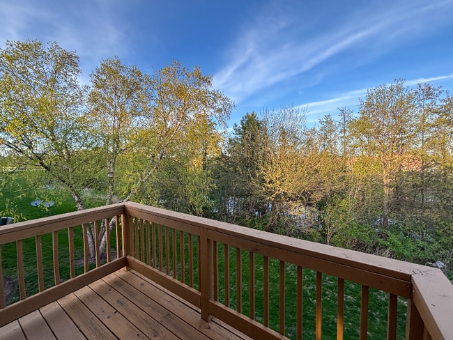 Building Photo - 24118 Walnut Cir