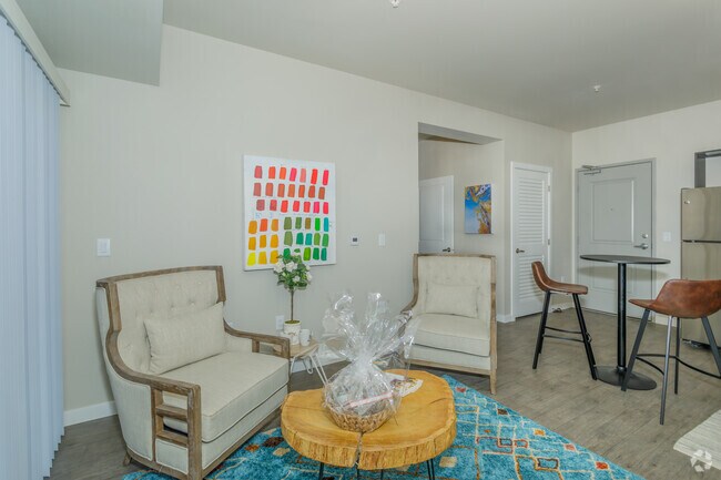 1HAB, 1BA - 535 ft² - Coburn Crossing