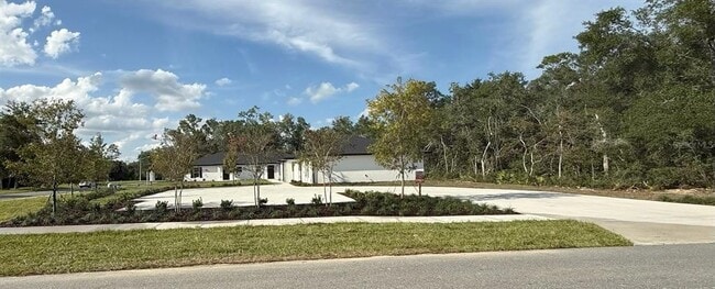 Building Photo - 2977 SW 153rd Ln