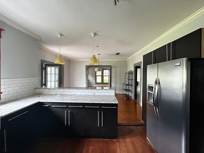 Foto del edificio - 2504 Kavanaugh Rd