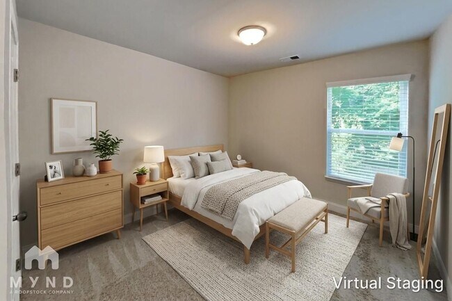 Foto del edificio - 10143 Benton Woods Dr