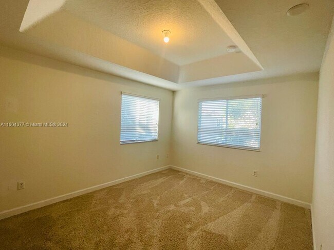 Foto del edificio - 1065 SE 23rd Ave