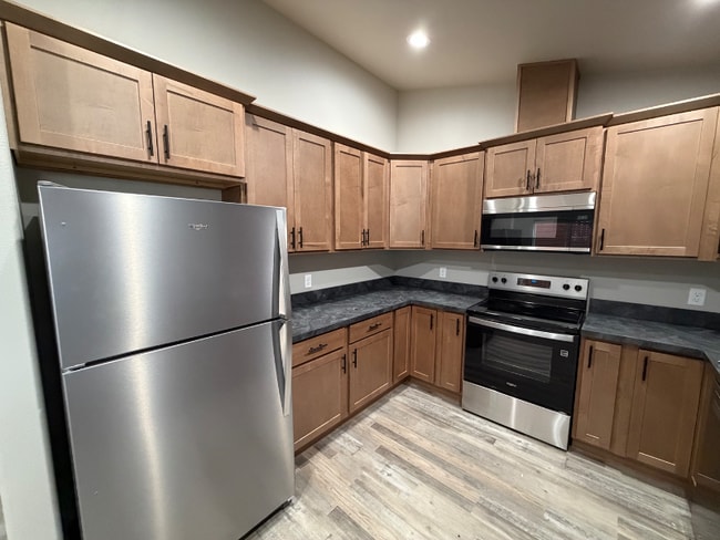 Foto del edificio - 1331 Lynn Ave