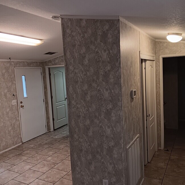 Foto del edificio - 715 7th Ave NE
